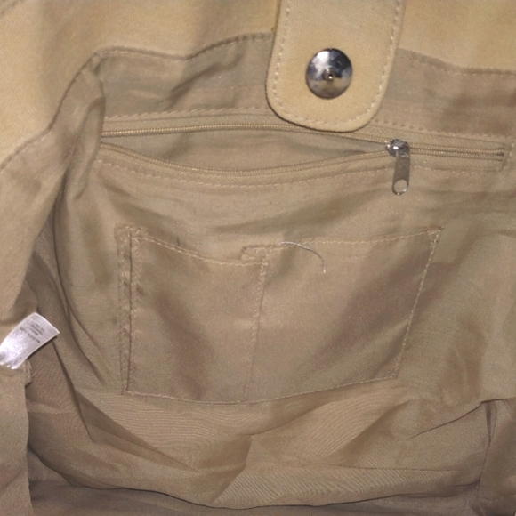 Vtg. Beige Tote with silver stud trim - Picture 3 of 3